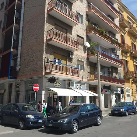 Garibaldi Square Bari