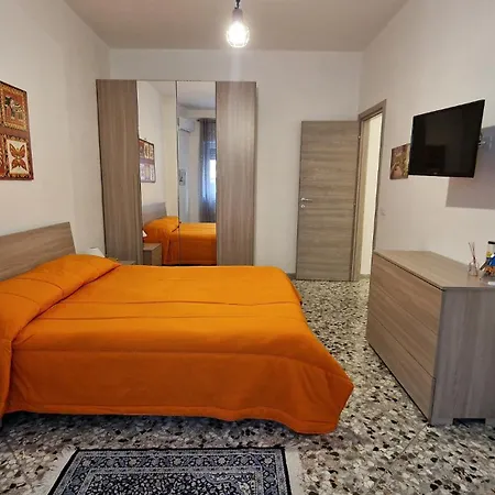 Apartment Garibaldi Square Bari