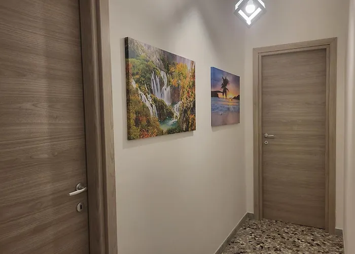 Garibaldi Square * Bari